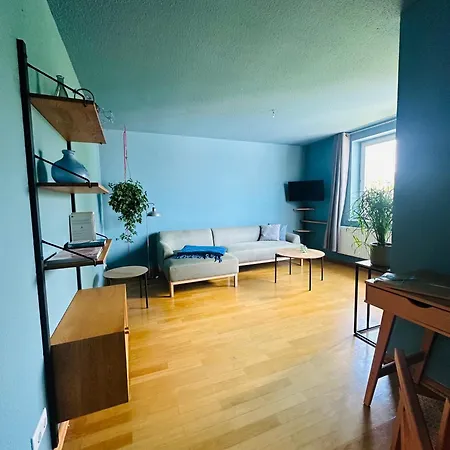 Apartman A Am Theater Mit Terrasse Und Balkon