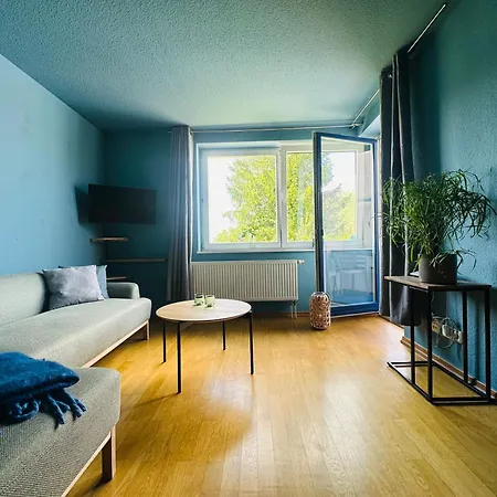 Apartman A Am Theater Mit Terrasse Und Balkon