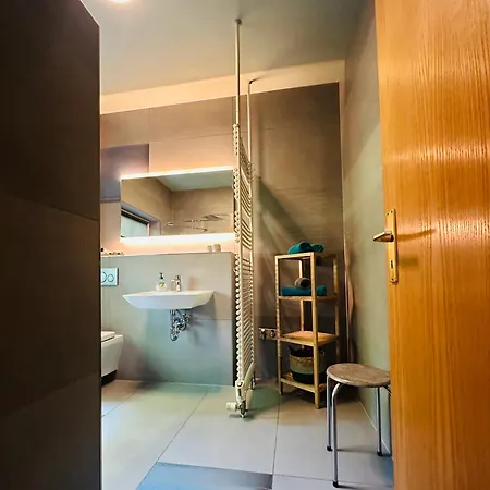 Appartement A Am Theater Mit Terrasse Und Balkon